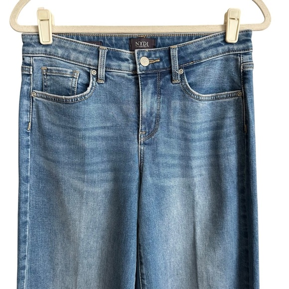 NYDJ Teresa Wide Leg Jeans Water Canyon Wash Lift Tuck Modern Classic Size 4 - Picture 2 of 15